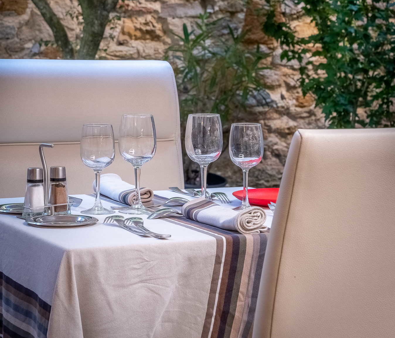 Table - hotel restaurant landes - Thermes de l'Avenue